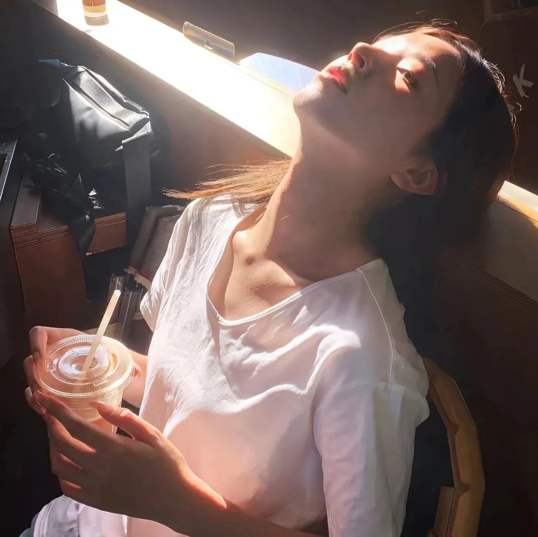 王老五嬉春